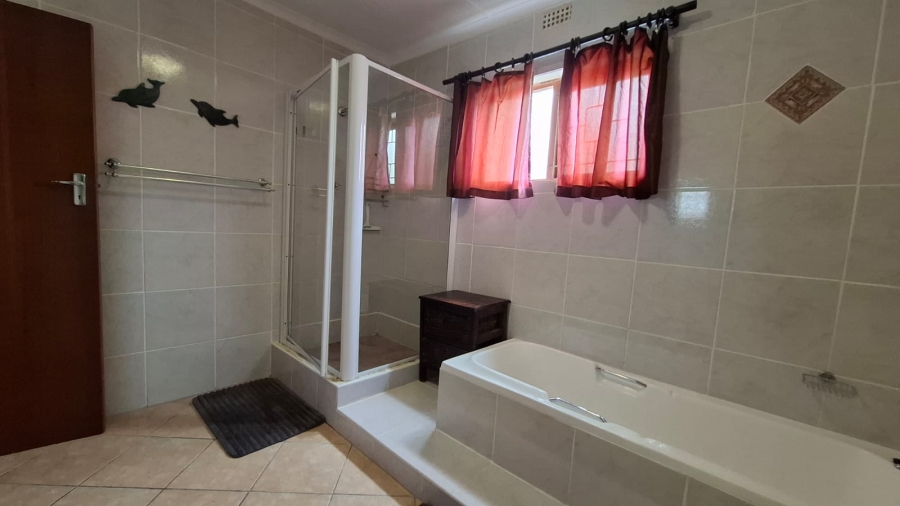 5 Bedroom Property for Sale in Witsand Western Cape